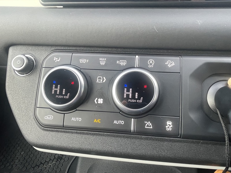 Land Rover Defender 90 Urban widetrack Kit D250 MHEV Hard Top - U718