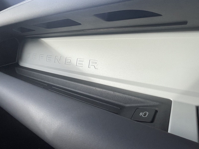 Land Rover Defender 90 Urban widetrack Kit D250 MHEV Hard Top - U718