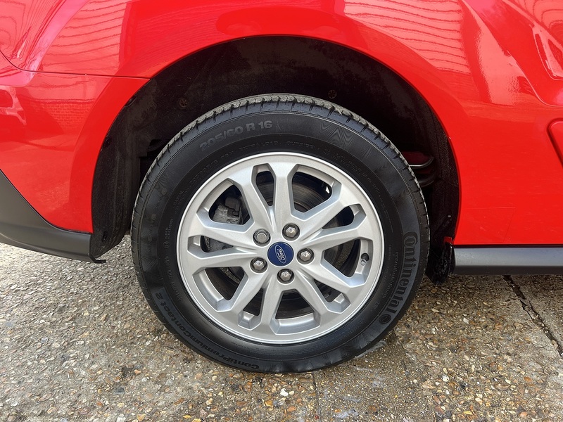 Ford Transit Connect 240 EcoBlue Limited - U739
