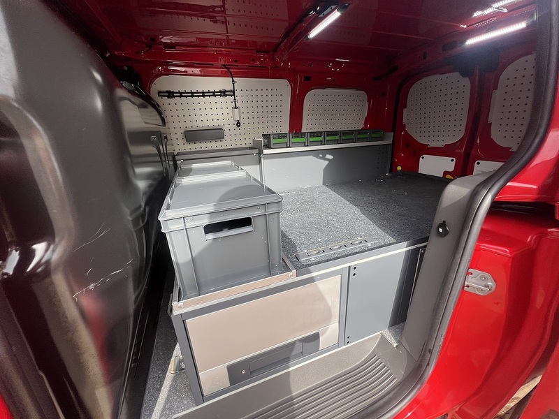 Ford Transit Connect 240 EcoBlue Limited - U739