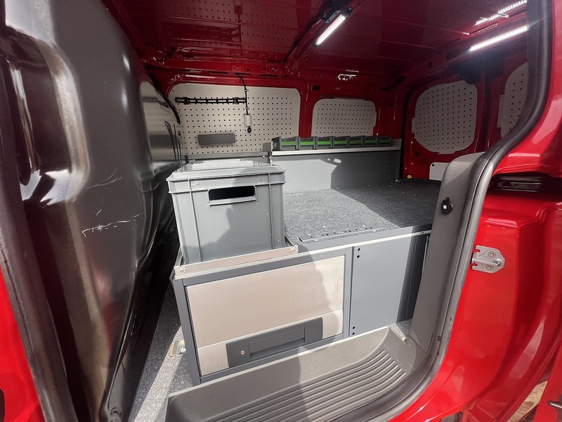 Ford Transit Connect 240 EcoBlue Limited - U739
