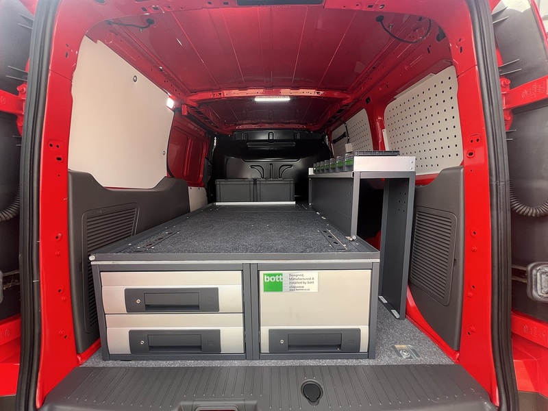 Ford Transit Connect 240 EcoBlue Limited - U739