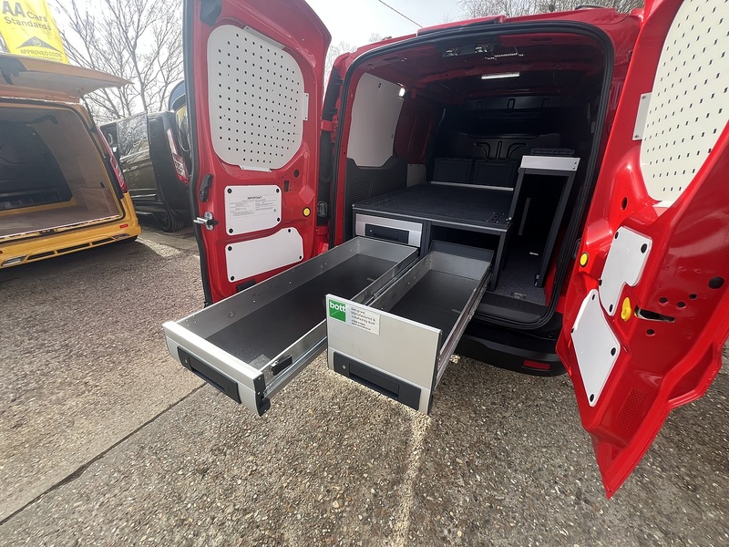 Ford Transit Connect 240 EcoBlue Limited - U739