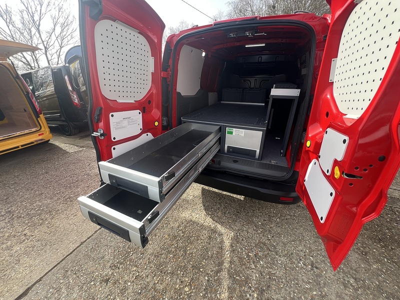 Ford Transit Connect 240 EcoBlue Limited - U739