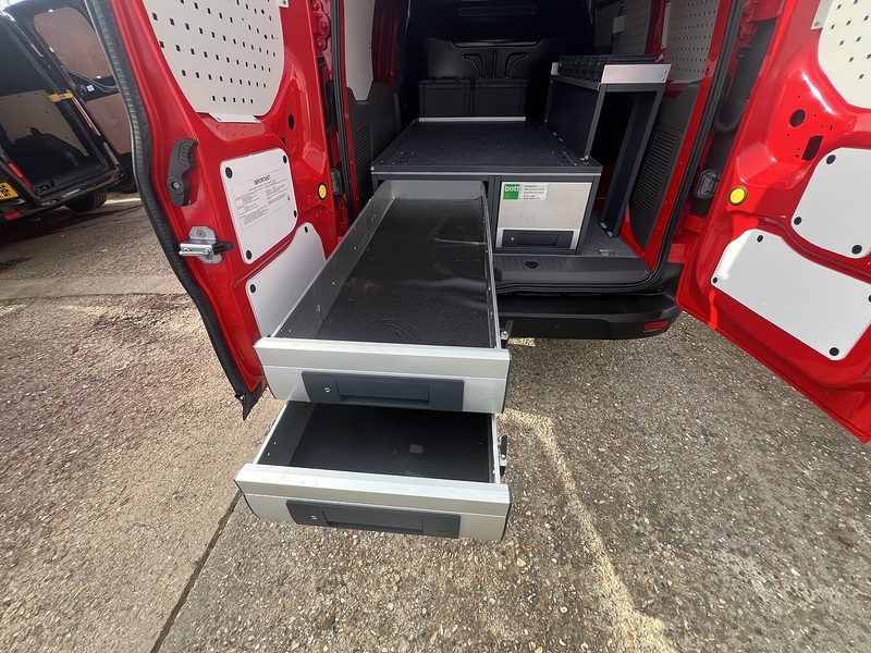 Ford Transit Connect 240 EcoBlue Limited - U739