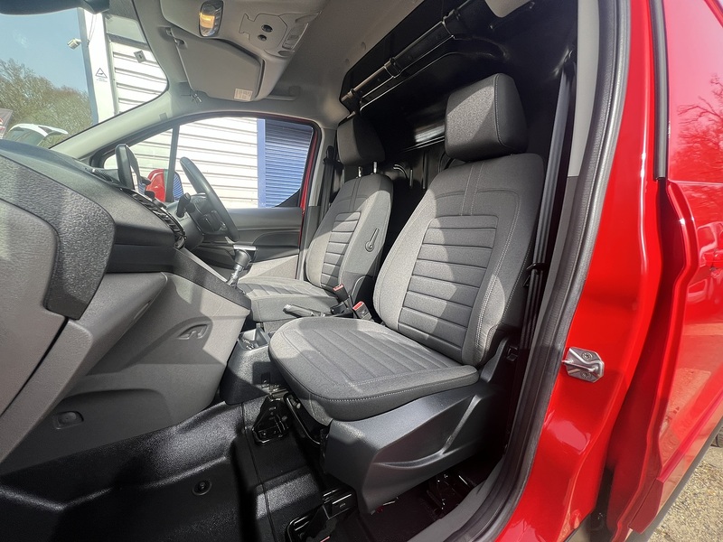 Ford Transit Connect 240 EcoBlue Limited - U739
