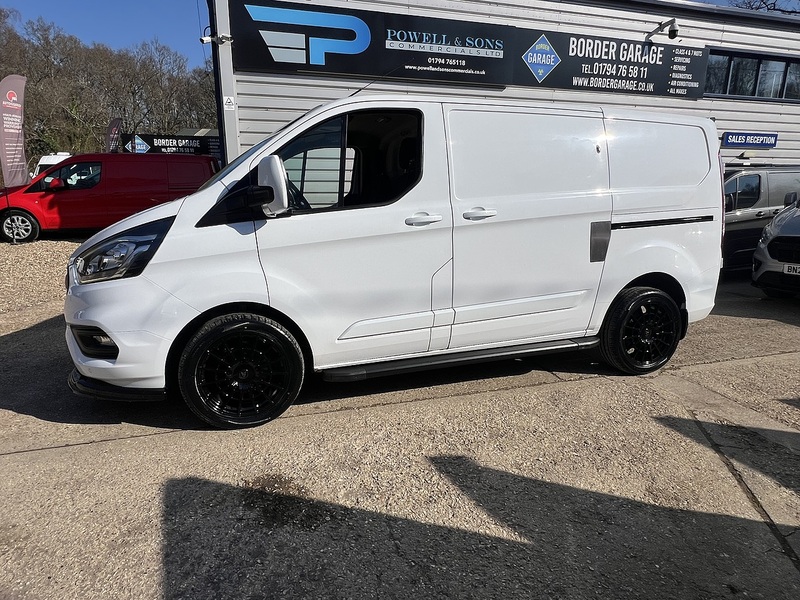 Ford Transit Custom 280 Limited Sport Pack - U744