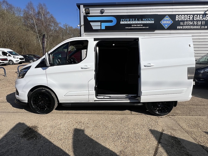 Ford Transit Custom 280 Limited Sport Pack - U744