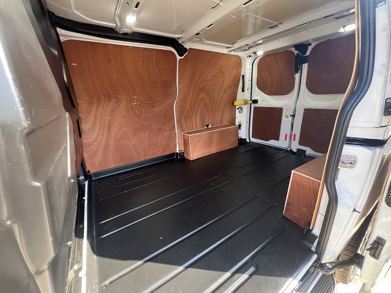 Ford Transit Custom 280 Limited Sport Pack - U744