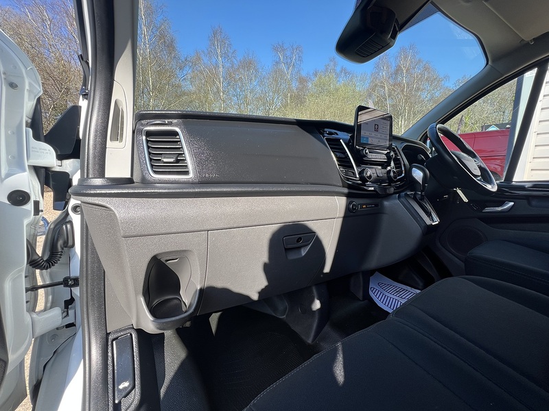 Ford Transit Custom 280 Limited Sport Pack - U744