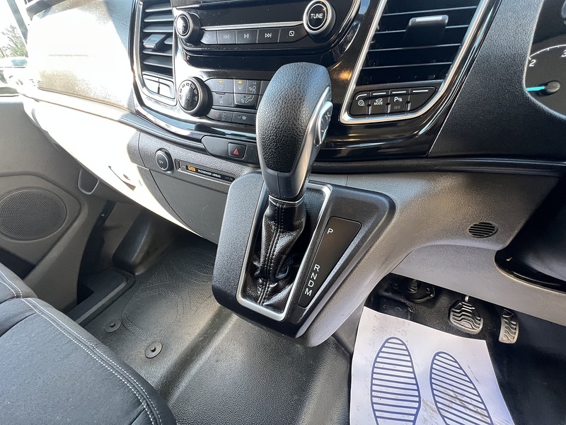 Ford Transit Custom 280 Limited Sport Pack - U744