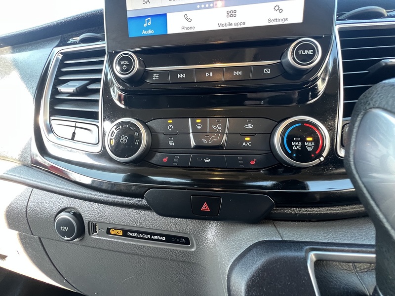 Ford Transit Custom 280 Limited Sport Pack - U744