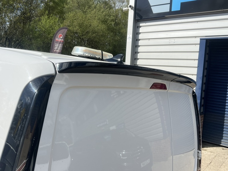 Volkswagen Caddy TDI C20 Commerce Pro Sport Pack - U754