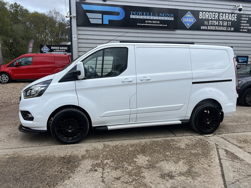 Ford Transit Custom 280 Limited Sport Pack - U755
