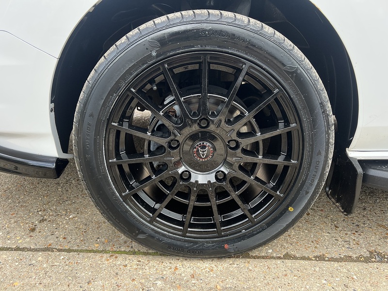 Ford Transit Custom 280 Limited Sport Pack - U755