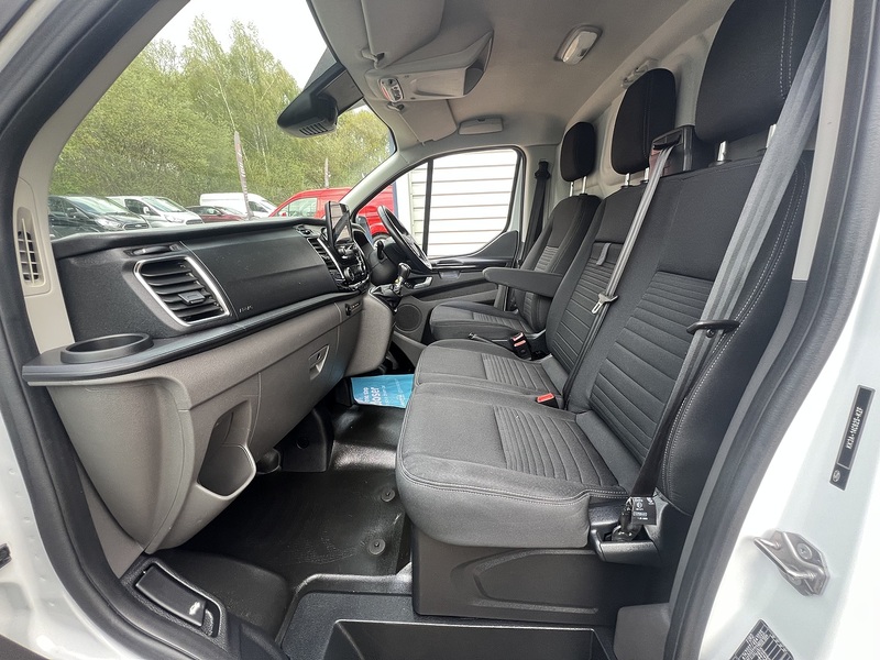 Ford Transit Custom 280 Limited Sport Pack - U755