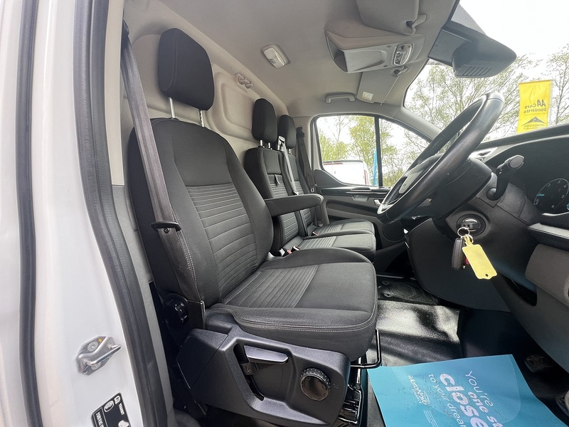 Ford Transit Custom 280 Limited Sport Pack - U755