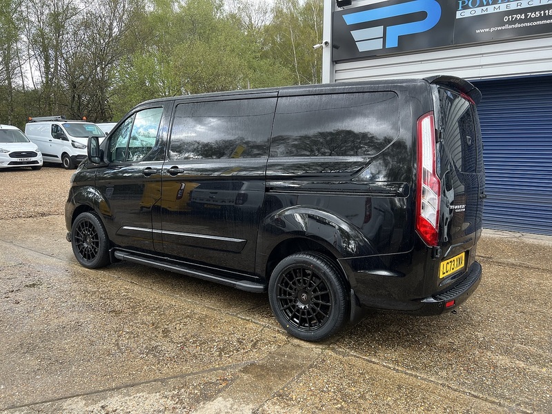 Ford Transit Custom 300 Limited Sport Pack - U758