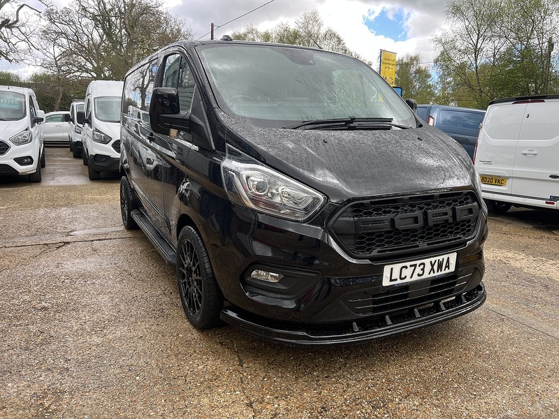 Ford Transit Custom 300 Limited Sport Pack - U758