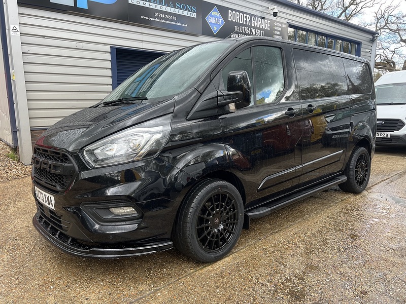 Ford Transit Custom 300 Limited Sport Pack - U758