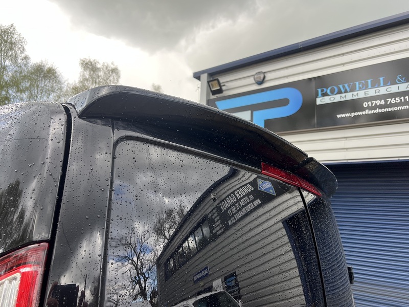 Ford Transit Custom 300 Limited Sport Pack - U758