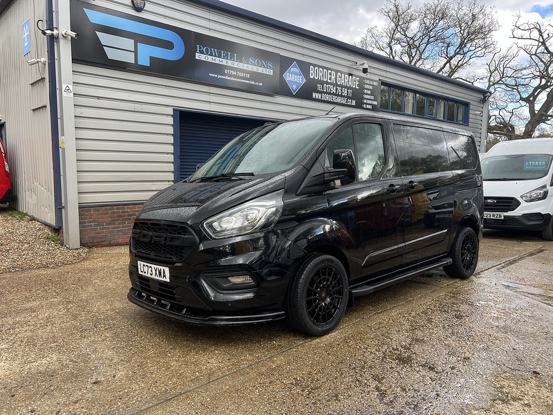 Ford Transit Custom 300 Limited Sport Pack - U758