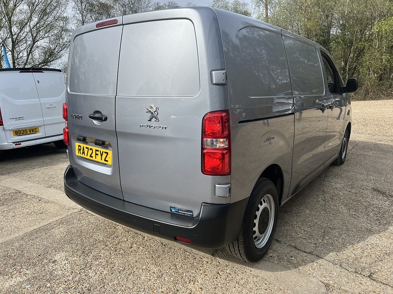 Peugeot Expert BlueHDi 1000 Professional Premium + - U759