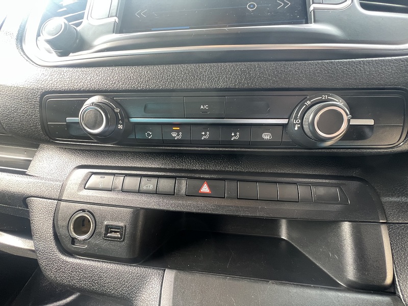 Peugeot Expert BlueHDi 1000 Professional Premium + - U759