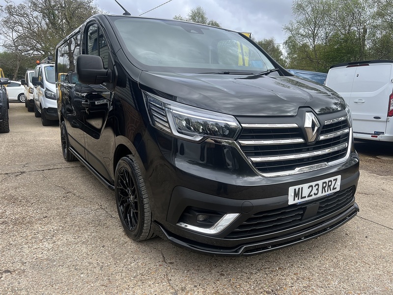 Renault Trafic dCi Blue SL28 Sport Pack Fitted - U760