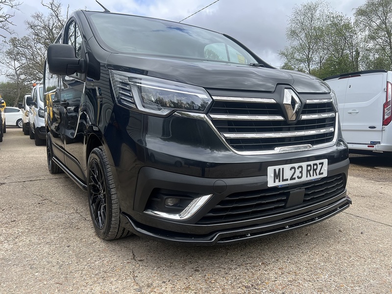 Renault Trafic dCi Blue SL28 Sport Pack Fitted - U760