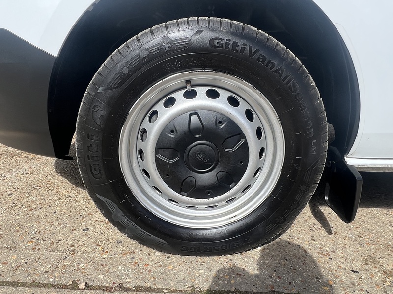 Ford Transit Custom 320 EcoBlue Leader Air Con - U761