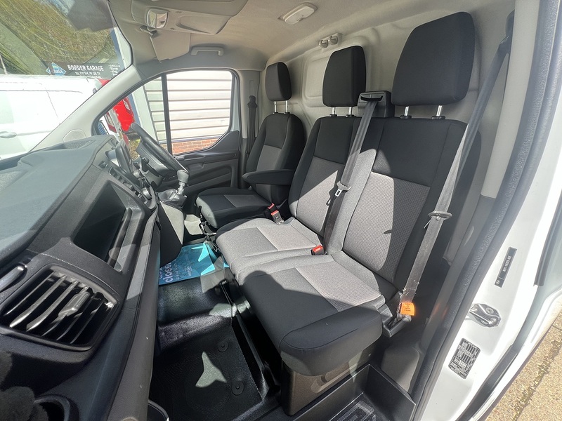Ford Transit Custom 320 EcoBlue Leader Air Con - U761