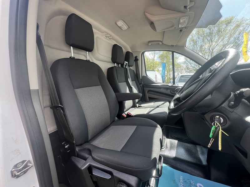 Ford Transit Custom 320 EcoBlue Leader Air Con - U761