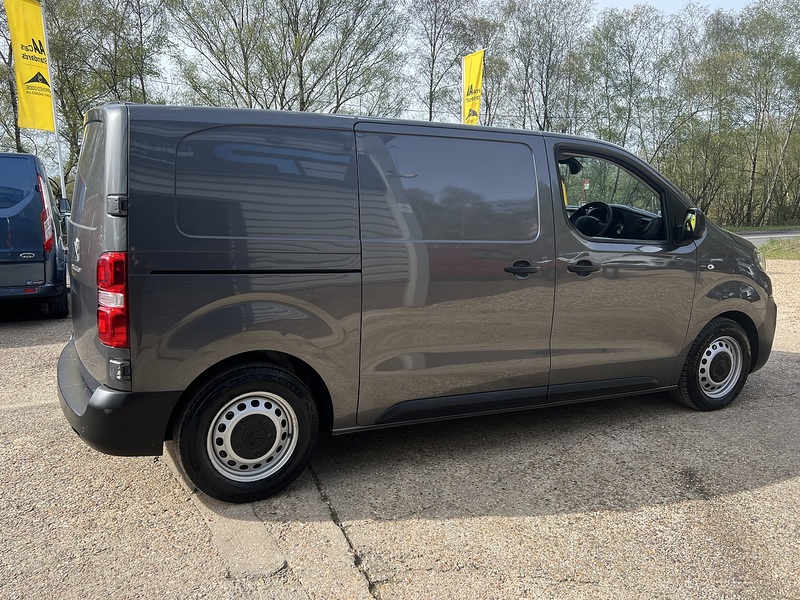 Peugeot Expert BlueHDi 1000 Professional Premium - U762