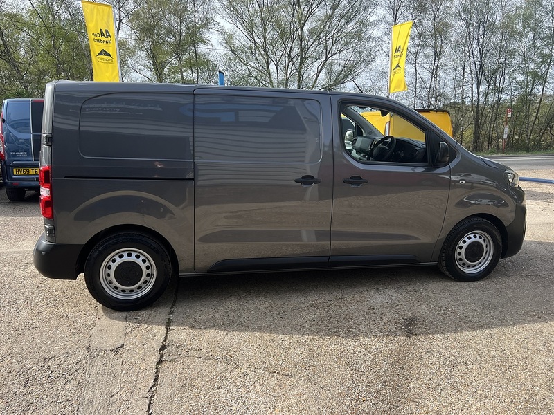 Peugeot Expert BlueHDi 1000 Professional Premium - U762