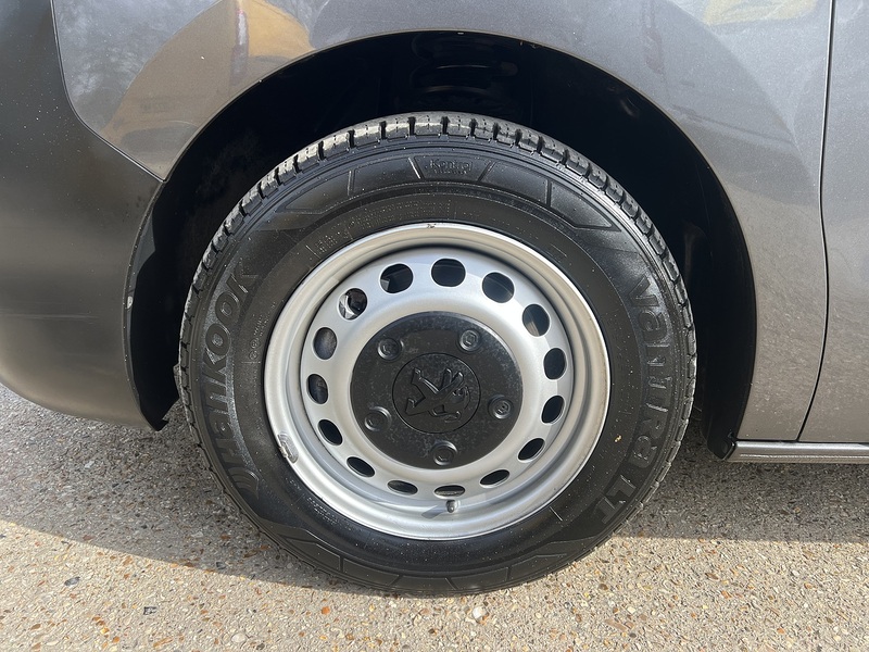 Peugeot Expert BlueHDi 1000 Professional Premium - U762