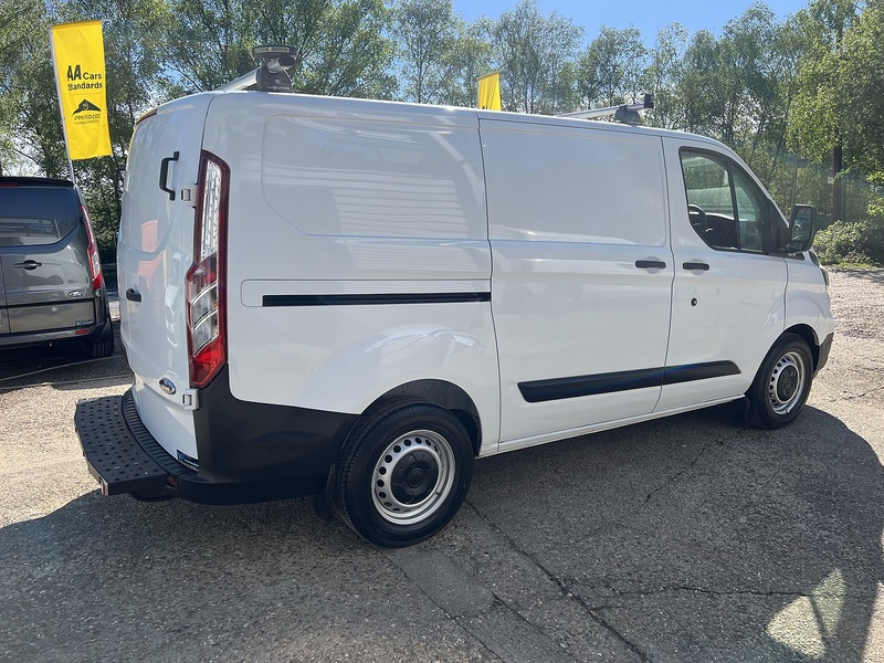Ford Transit Custom 320 EcoBlue - U772
