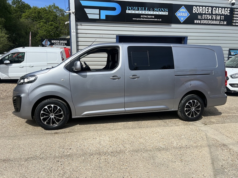 Vauxhall Vivaro Turbo D 2900 Sportive - U774