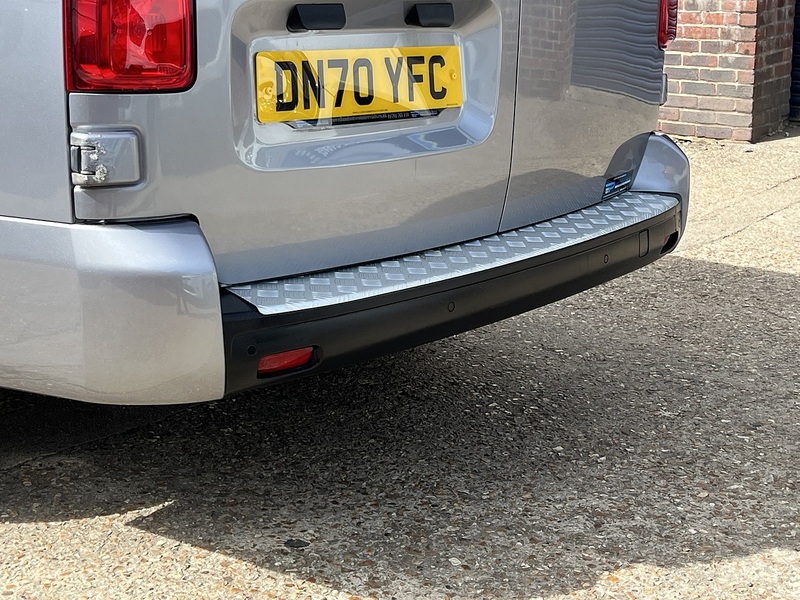 Vauxhall Vivaro Turbo D 2900 Sportive - U774