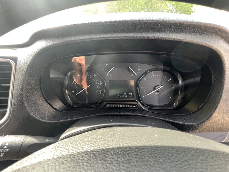 Vauxhall Vivaro Turbo D 2900 Sportive - U774