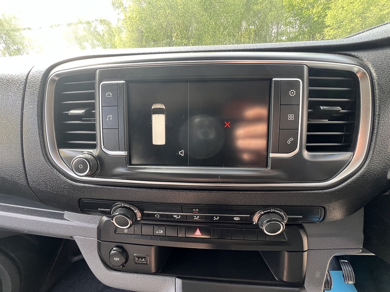 Vauxhall Vivaro Turbo D 2900 Sportive - U774
