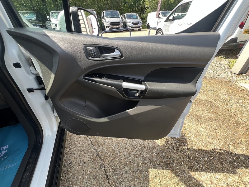 Ford Transit Connect 240 EcoBlue Limited - U778