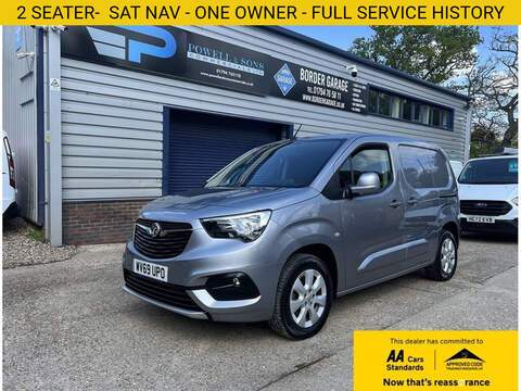 Vauxhall Combo 1.5 Turbo D 2900 Sportive Panel Van 5dr Diesel Manual L2 H1 Euro 6 (s/s) (100 ps)