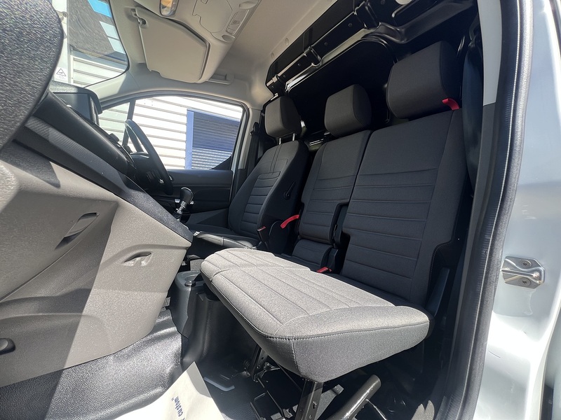 Ford Transit Connect 240 EcoBlue Limited - U781