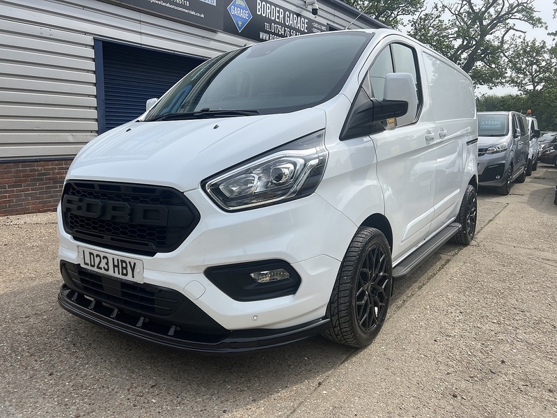 Ford Transit Custom 300 Limited Sport Pack - U784