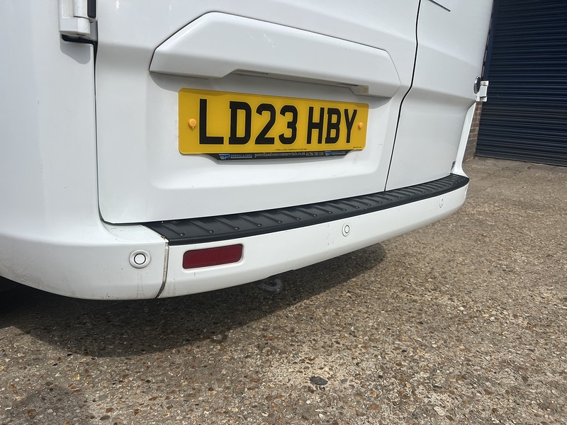 Ford Transit Custom 300 Limited Sport Pack - U784