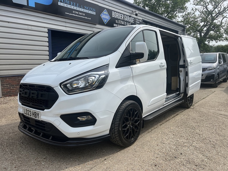 Ford Transit Custom 300 Limited Sport Pack - U784