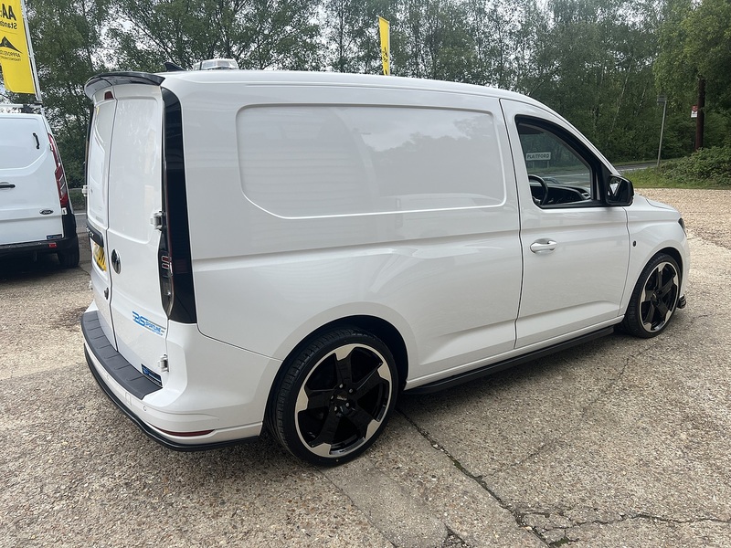 Volkswagen Caddy TDI C20 Commerce Pro Sportline - U786