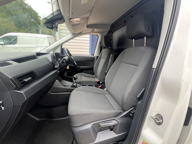 Volkswagen Caddy TDI C20 Commerce Pro Sportline - U786