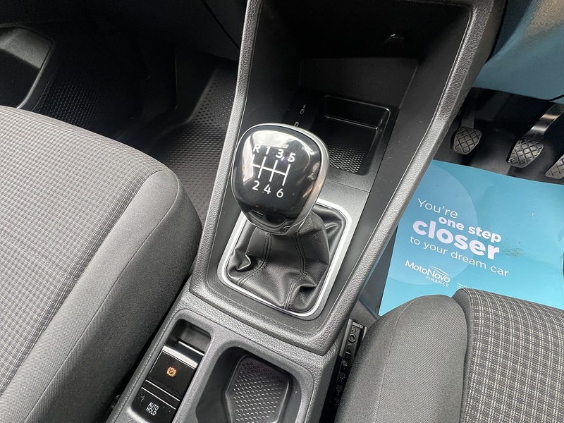 Volkswagen Caddy TDI C20 Commerce Pro Sportline - U786